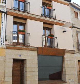 Valjunquera Apartment | Apartamentos Turísticos Mirablanc