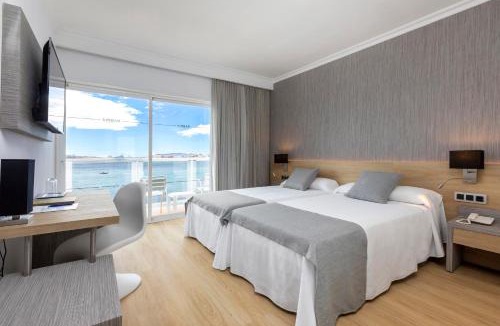 Cap Martinet Hotel | Hotel Simbad Ibiza