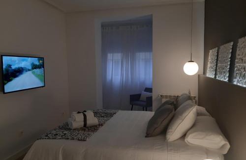El Gancho Apartment | La parada de Conde Aranda