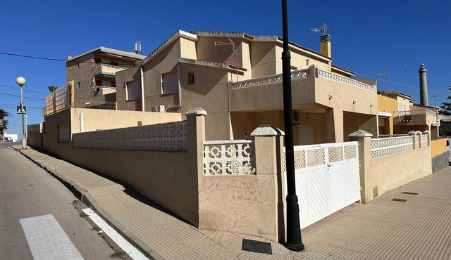 Lovely 6-Bed House in Cabo de Palos