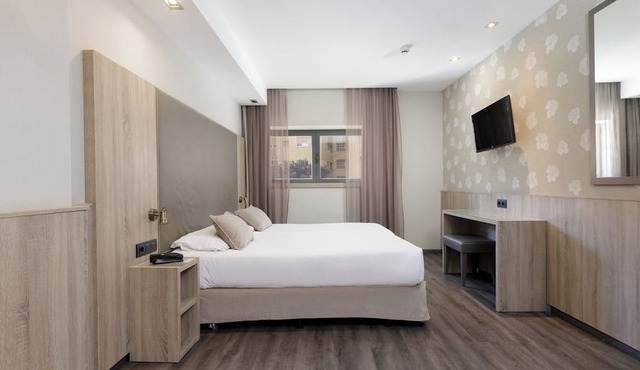 Civera Hotel