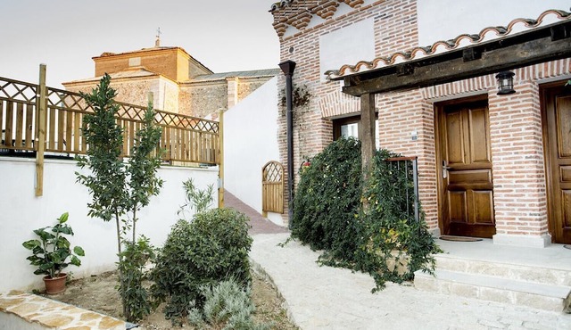 Room for up to 4 people in Velayos