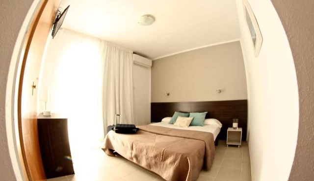 HOSTAL TAHITI RS