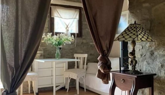 Holiday Home 'Regalate Paz 1' with Mountain View, Private Terrace and Wi-Fi in Estallo