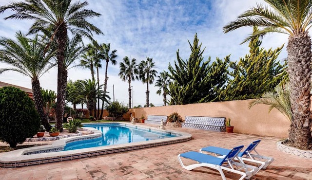 Homerez - Villa in Torrevieja