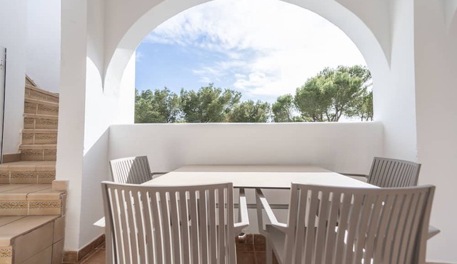 Apartamentos Blanco Sol