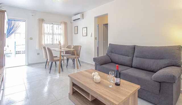 2 bedroom gorgeous apartment in Torrevieja