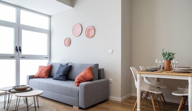 Port Suite VII | 6 Guests | AC & WiFi | 15 min Ciudad Artes