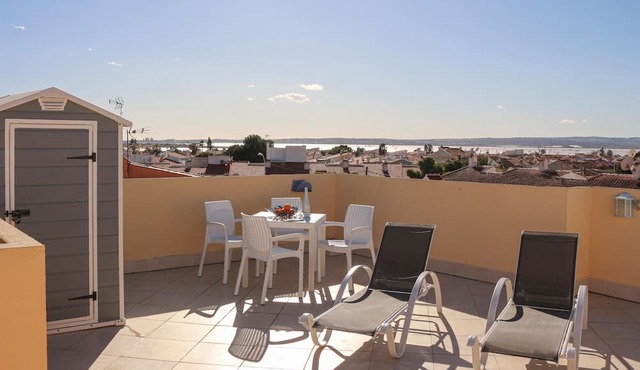 Cozy apartment in Torrevieja with WiFi