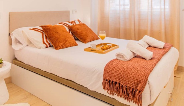 Modern Comfort in the Heart of Zaragoza