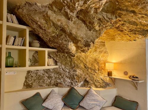 La Cueva De Orel